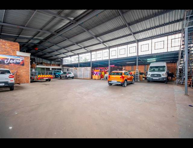 INDUSTRIAL FOR SALE IN ROODEPOORT